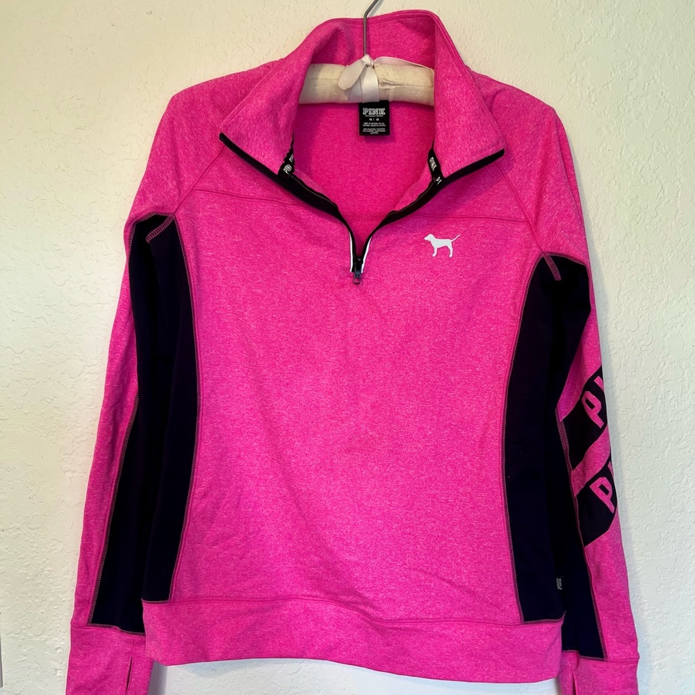 Victorias Secret PINK Ultimate Pink Activewear Pullover Size Medium